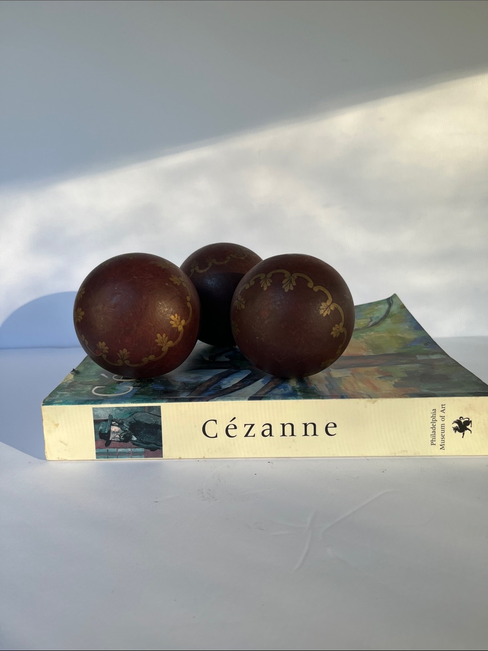 Pier One Vintage 4 Gold & Brown Filigree Decorative Orbs – Set of 4 - Picture 4 of 8